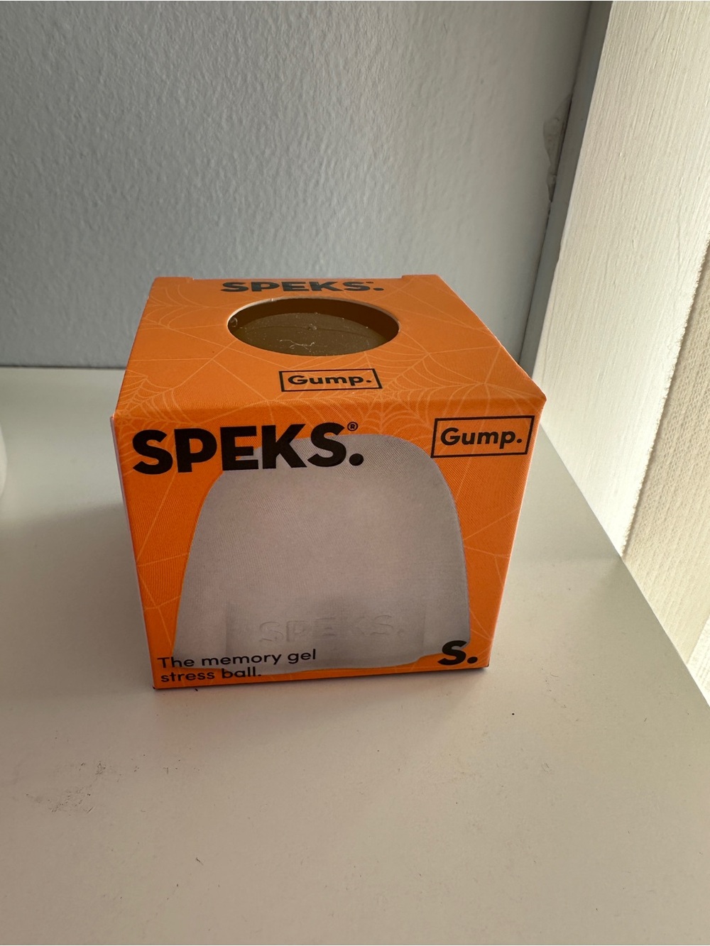 SPEKS GHOST Gump Memory Gel Stress Ball - White